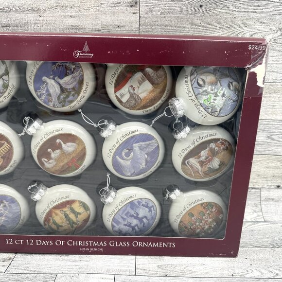 Vintage Sears Roebuck Trimming Traditions 12 days of Christmas Glass Ornaments - Picture 4 of 15